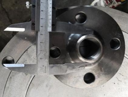 Flensa Leher Las PN40 DN32